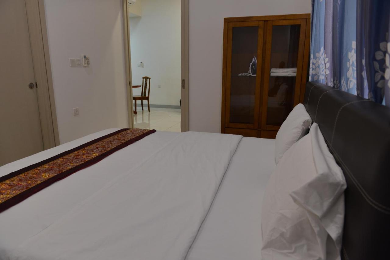 My Daily Homestay - Miri Times Square Kültér fotó