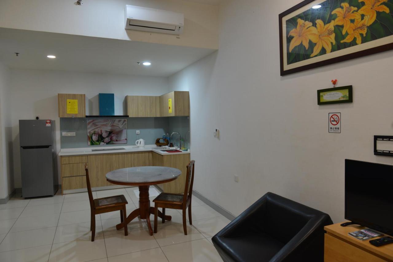 My Daily Homestay - Miri Times Square Kültér fotó